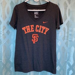 Nike women’s size L short sleeve v neck tee shirt